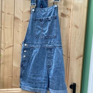 Gap Overalls